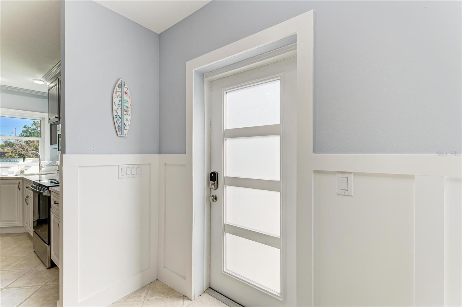 Image 6 of 41 For 2210 Avenue B
