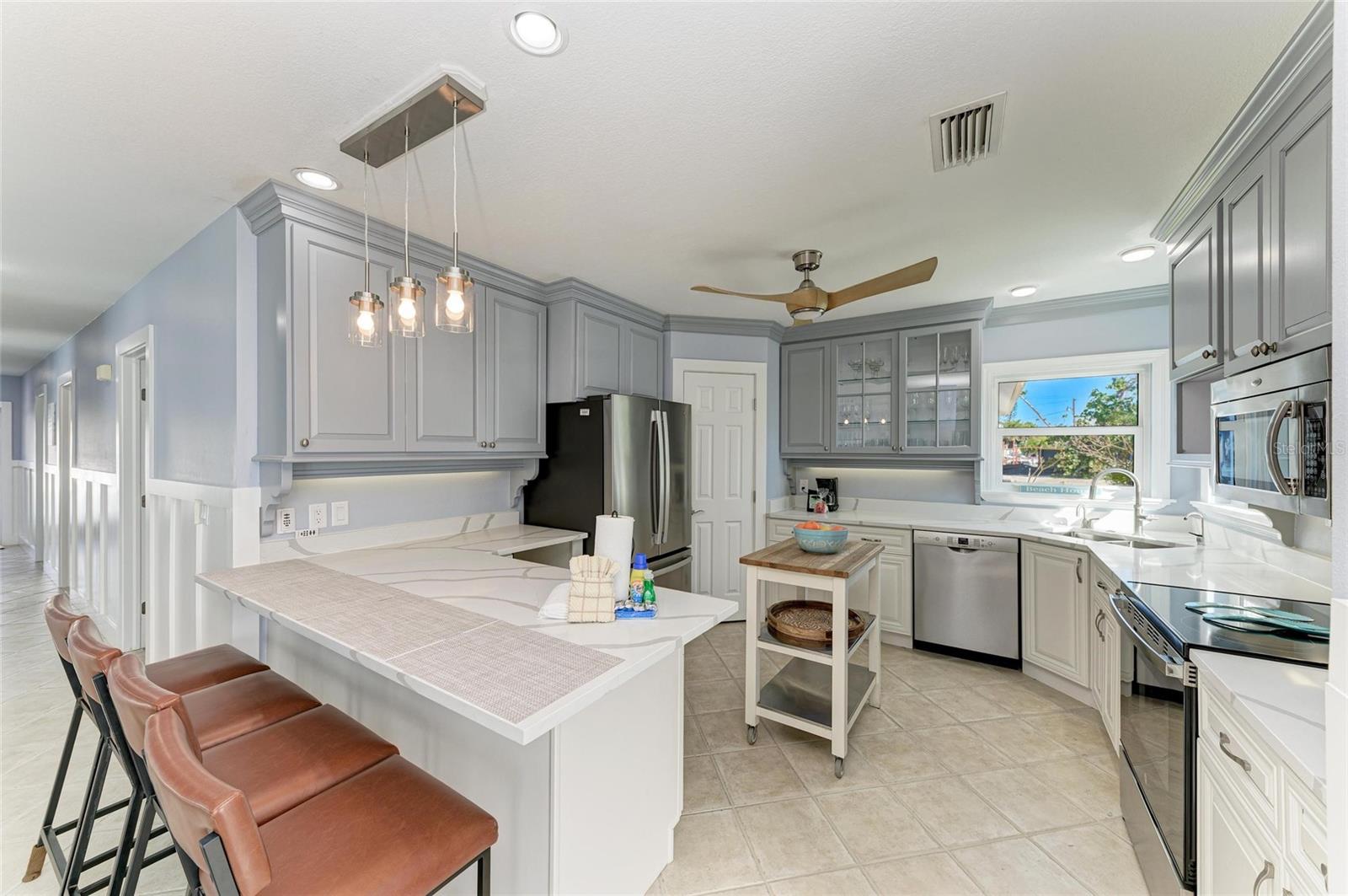 Image 9 of 41 For 2210 Avenue B
