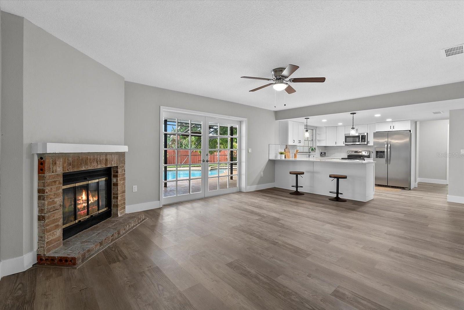 Image 6 of 28 For 2118 Huntington Avenue