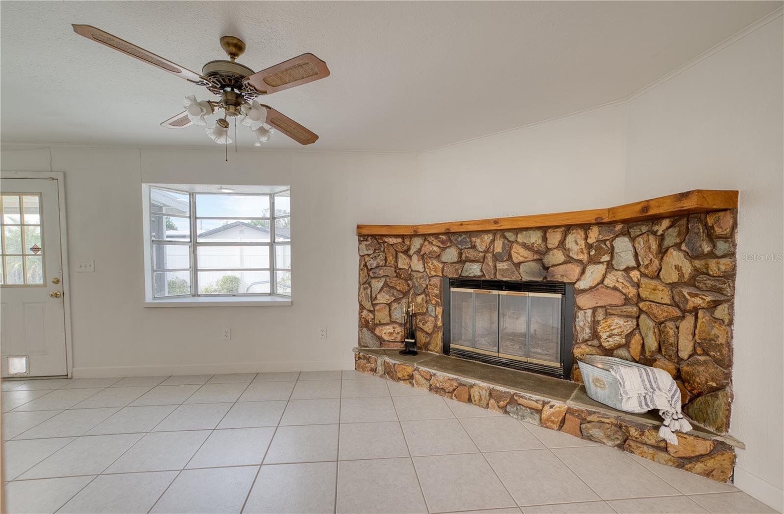 Image 17 of 49 For 4813 Habana Drive