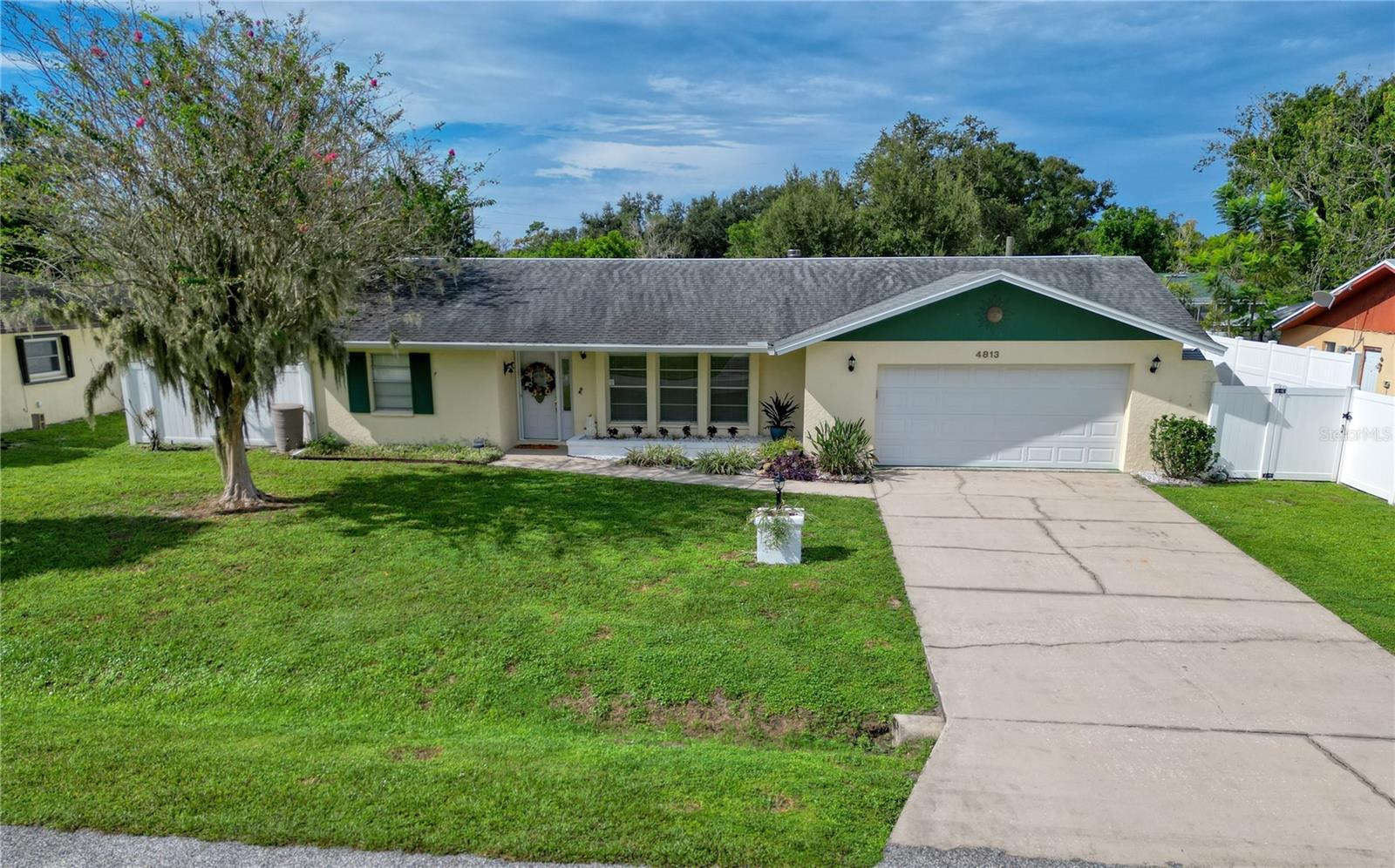 Image 2 of 49 For 4813 Habana Drive