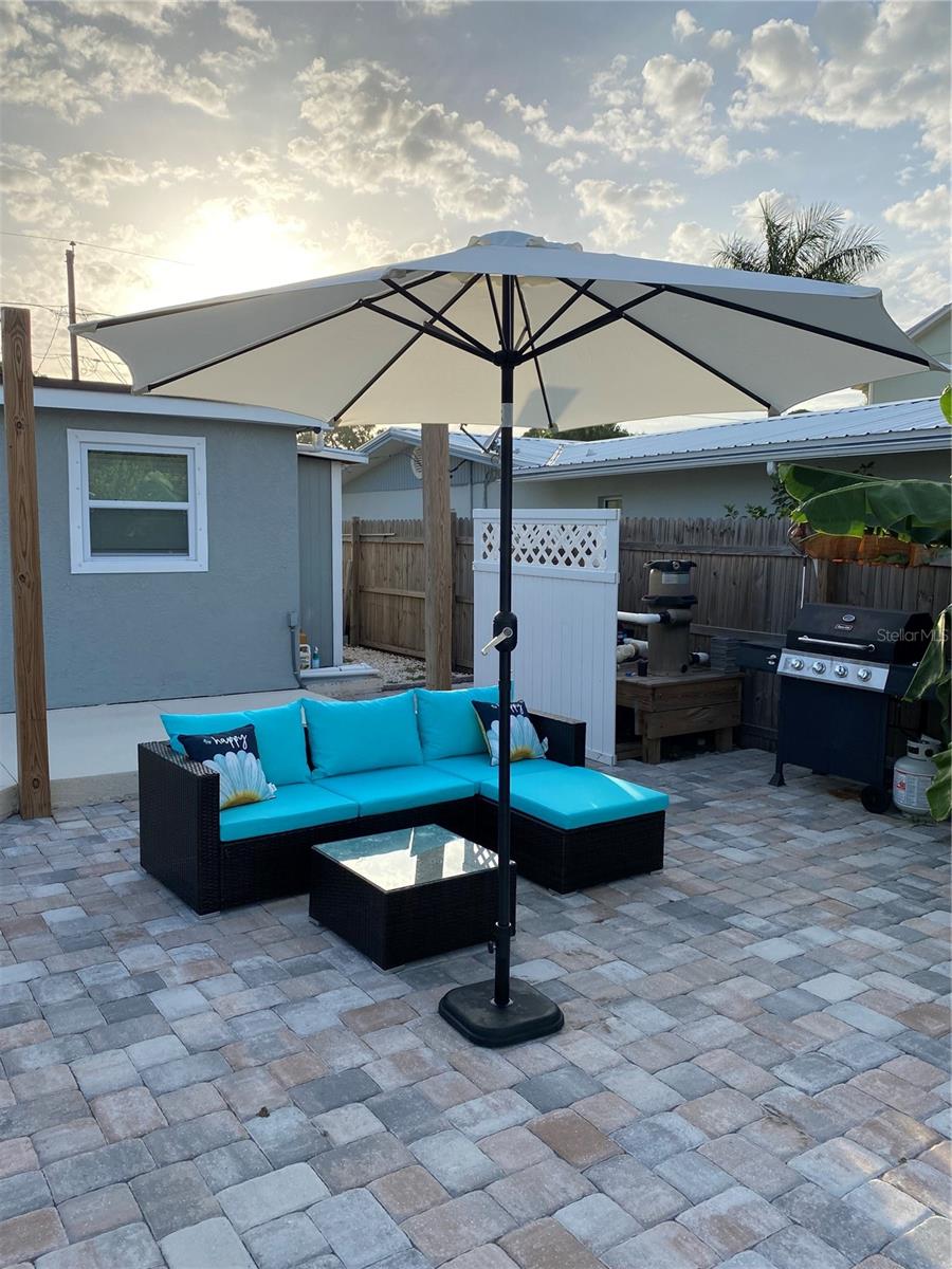 Image 6 of 13 For 716 Ixora Avenue
