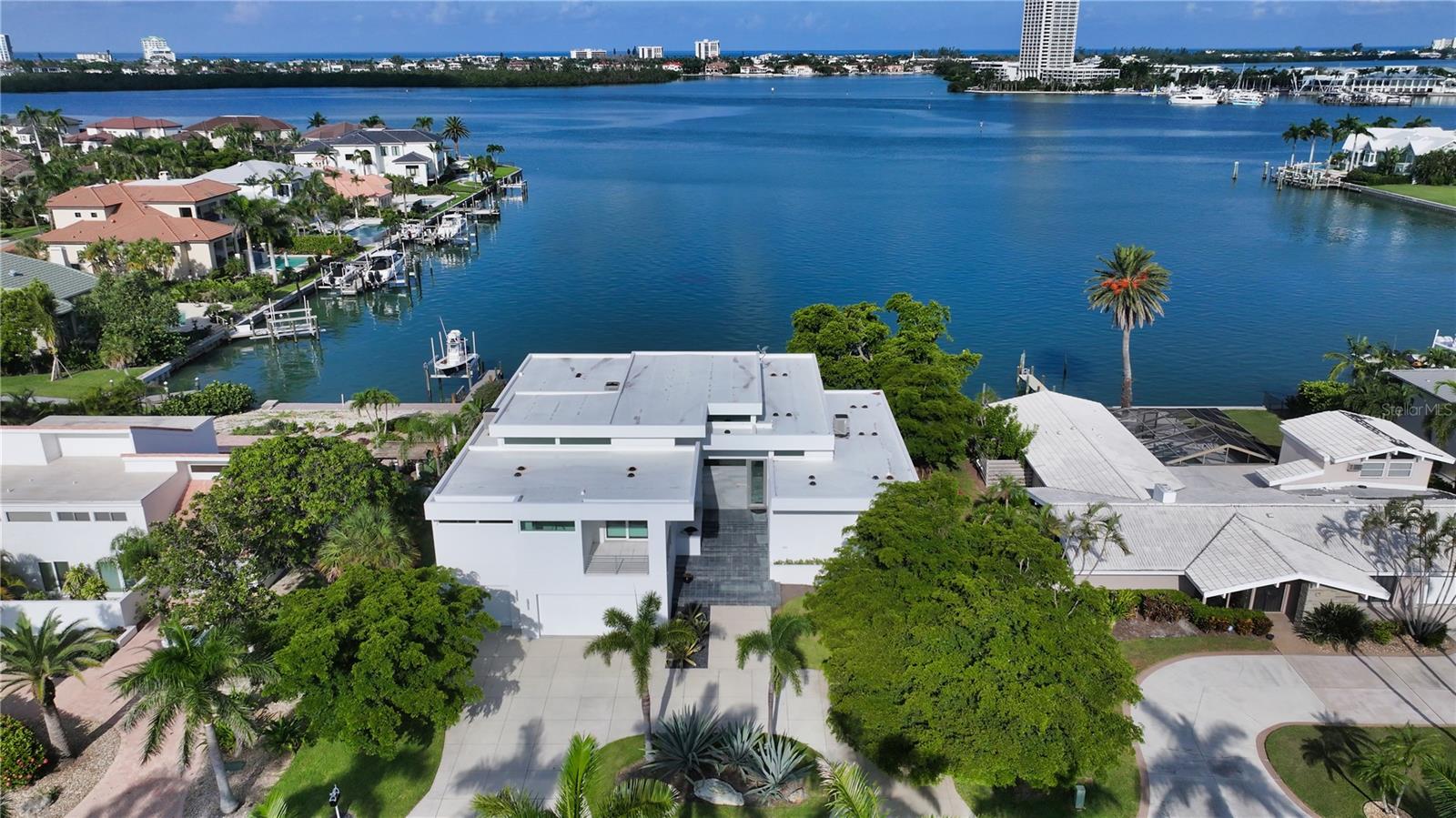 Image 2 of 40 For 310 Bird Key Drive