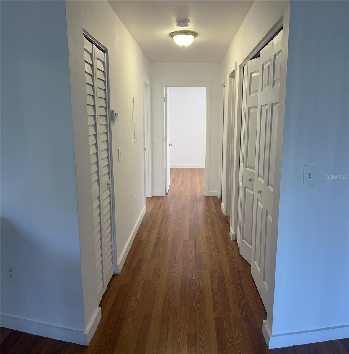 Image 4 of 21 For 13300 Walsingham Road 6