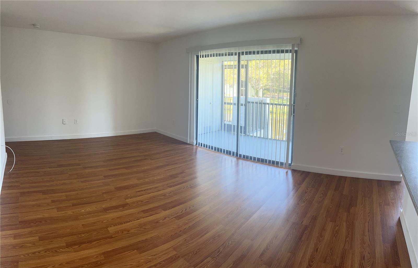 Image 5 of 21 For 13300 Walsingham Road 6