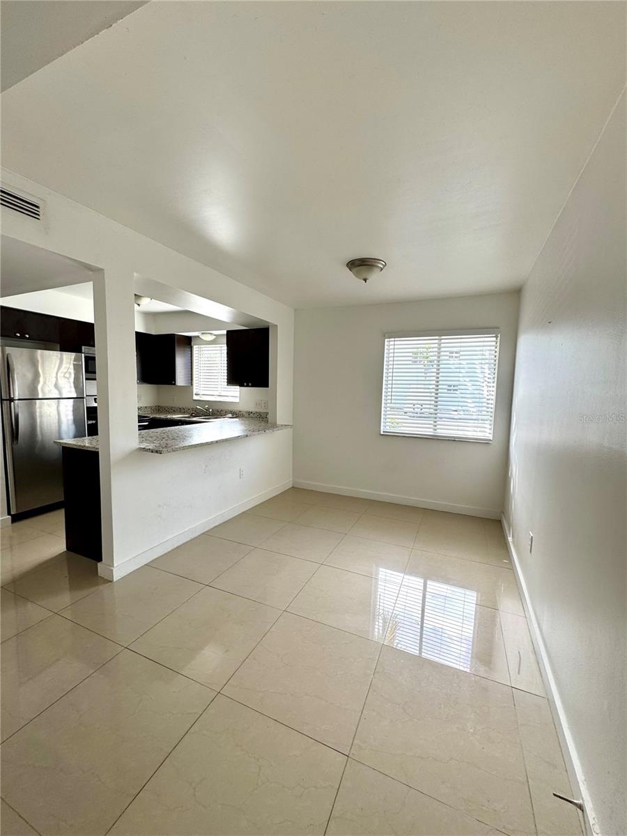 Image 3 of 18 For 13300 Walsingham Road 61