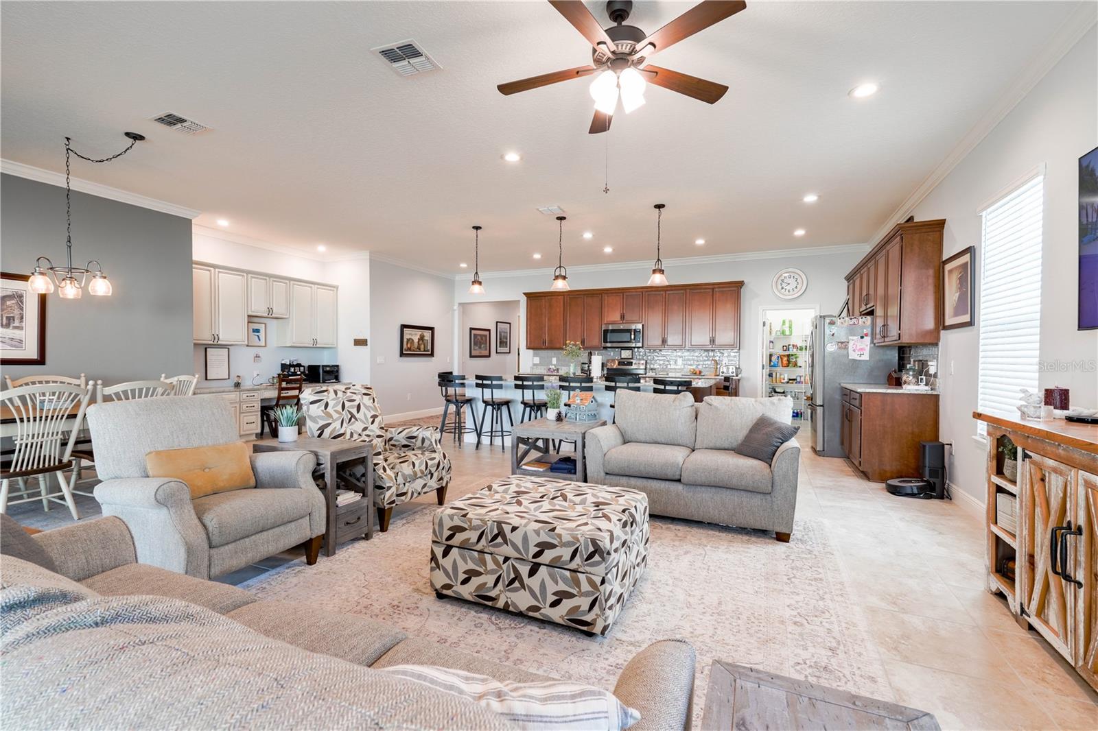 Image 16 of 45 For 15456 Gilligan Court