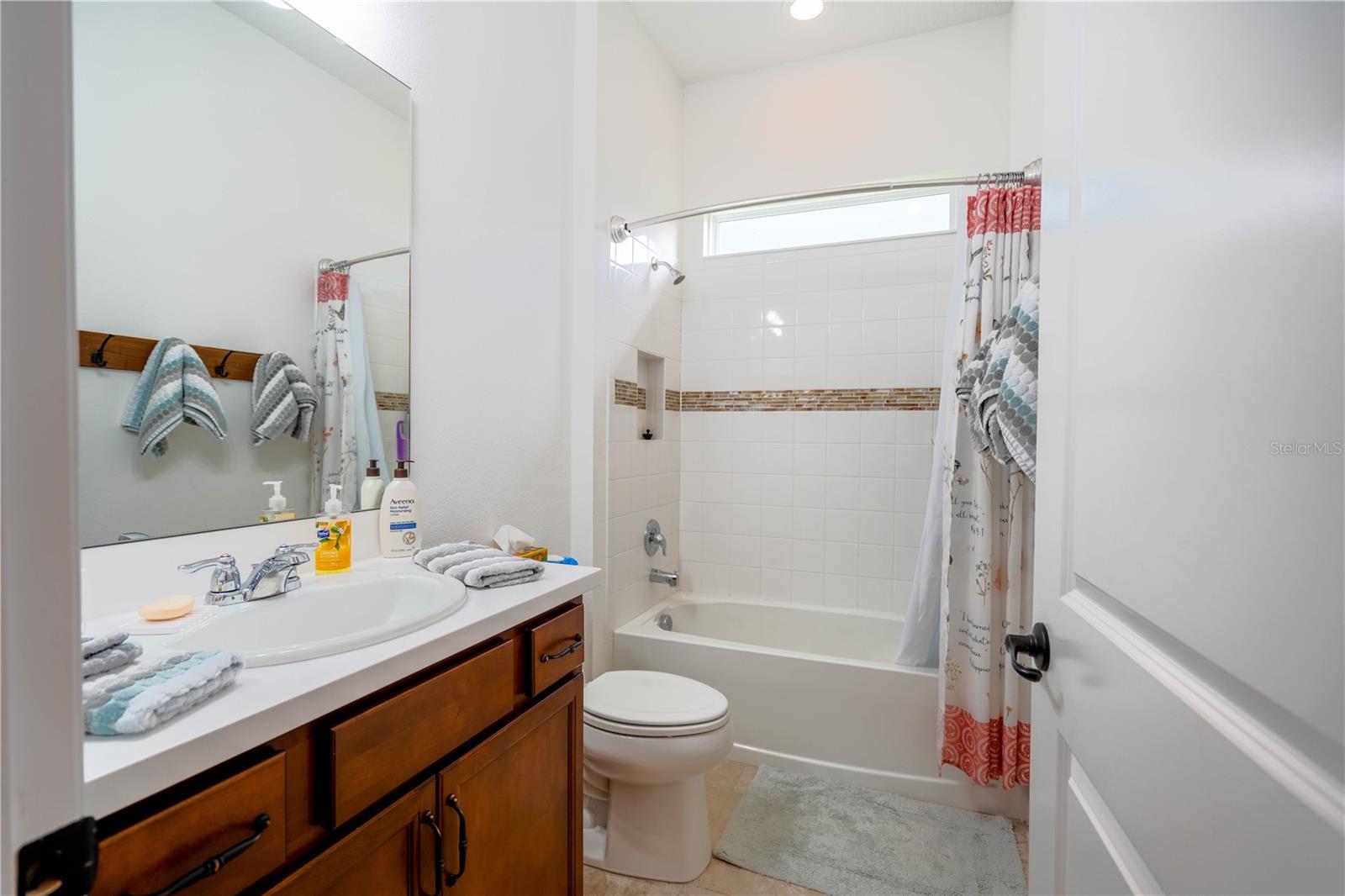 Image 24 of 45 For 15456 Gilligan Court