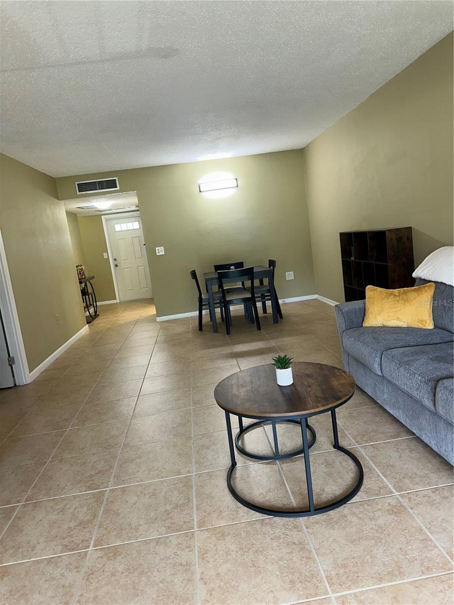 Image 10 of 24 For 7351 Country Club Drive N 103