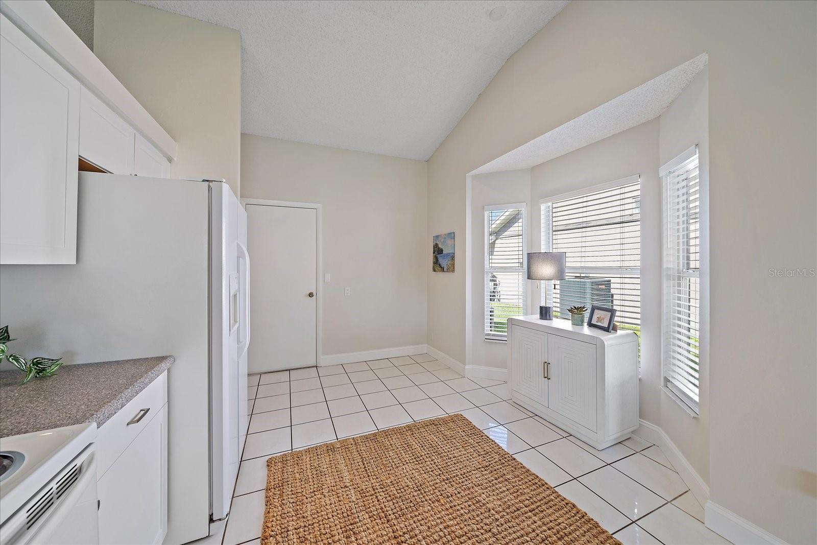 Image 13 of 48 For 4109 14th Avenue E