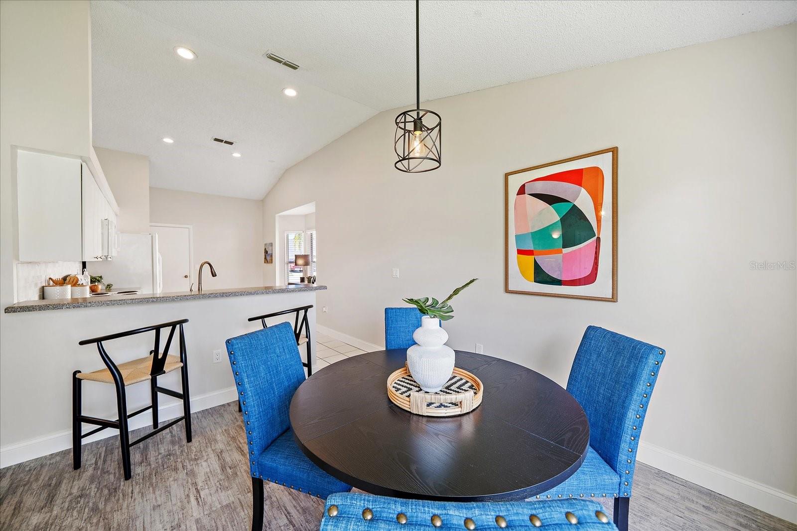 Image 17 of 48 For 4109 14th Avenue E