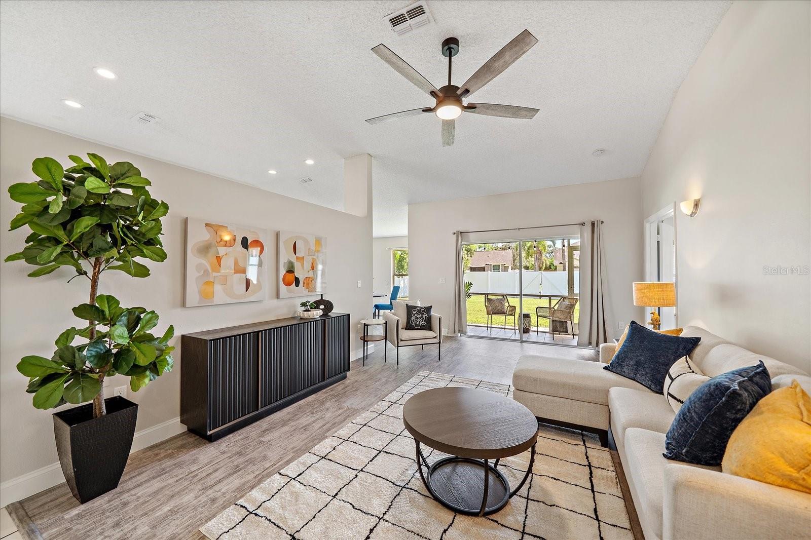 Image 3 of 48 For 4109 14th Avenue E