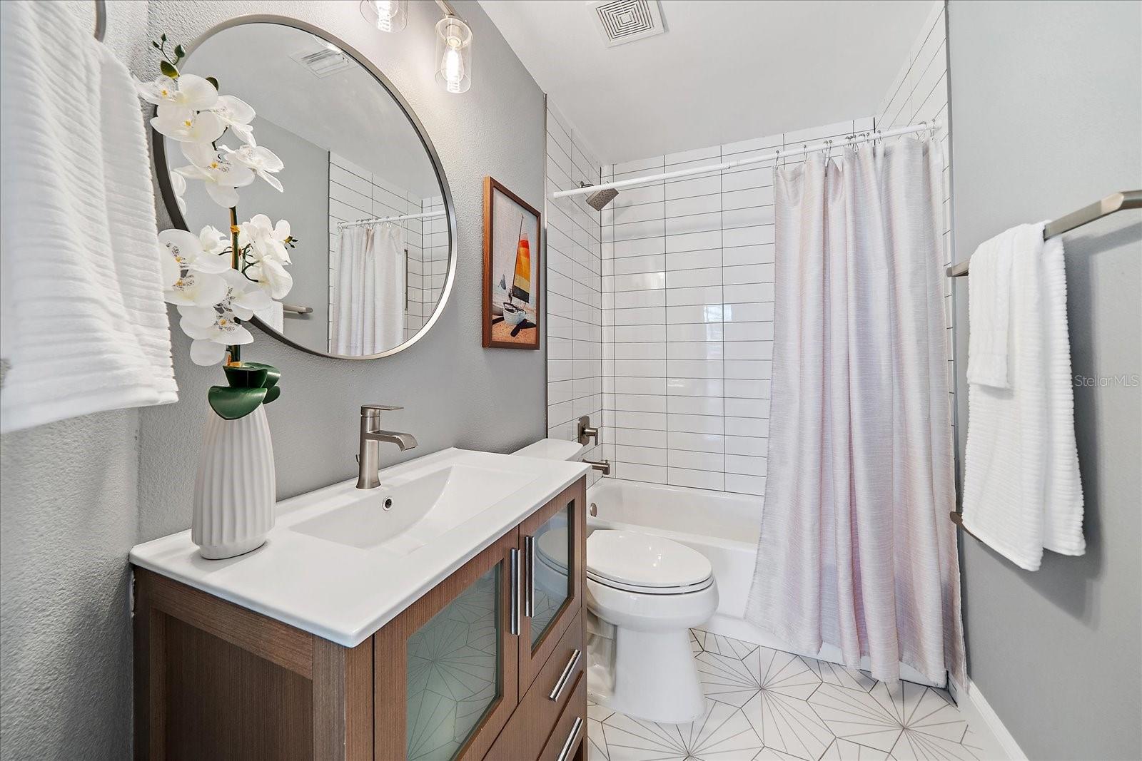 Image 34 of 48 For 4109 14th Avenue E