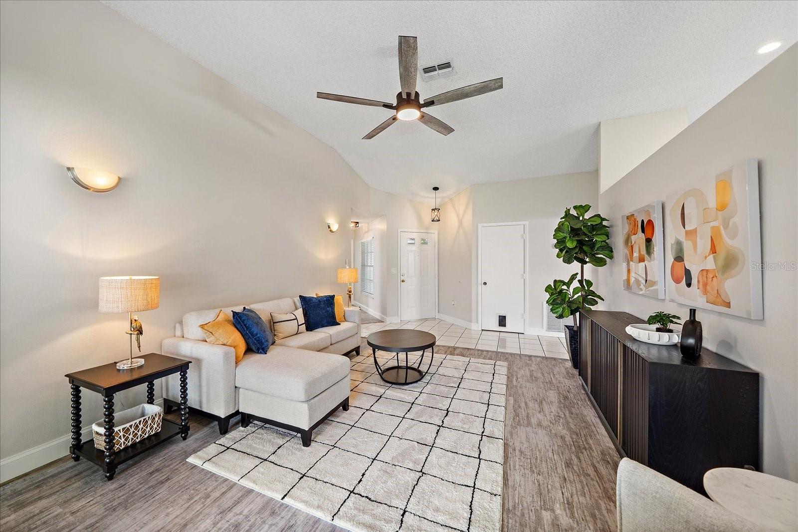 Image 5 of 48 For 4109 14th Avenue E