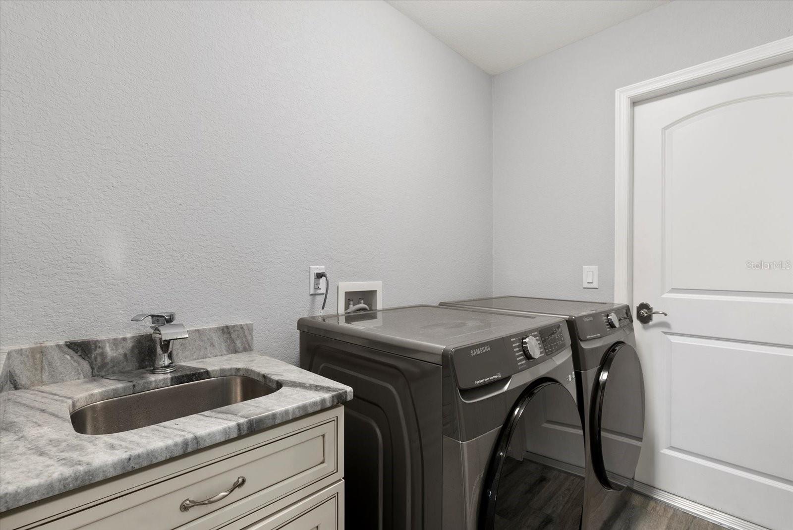 Image 12 of 28 For 6199 Abesaid Avenue