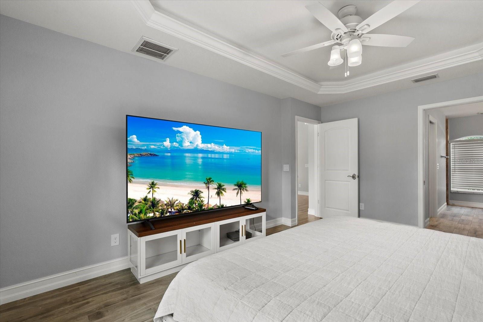 Image 18 of 28 For 6199 Abesaid Avenue