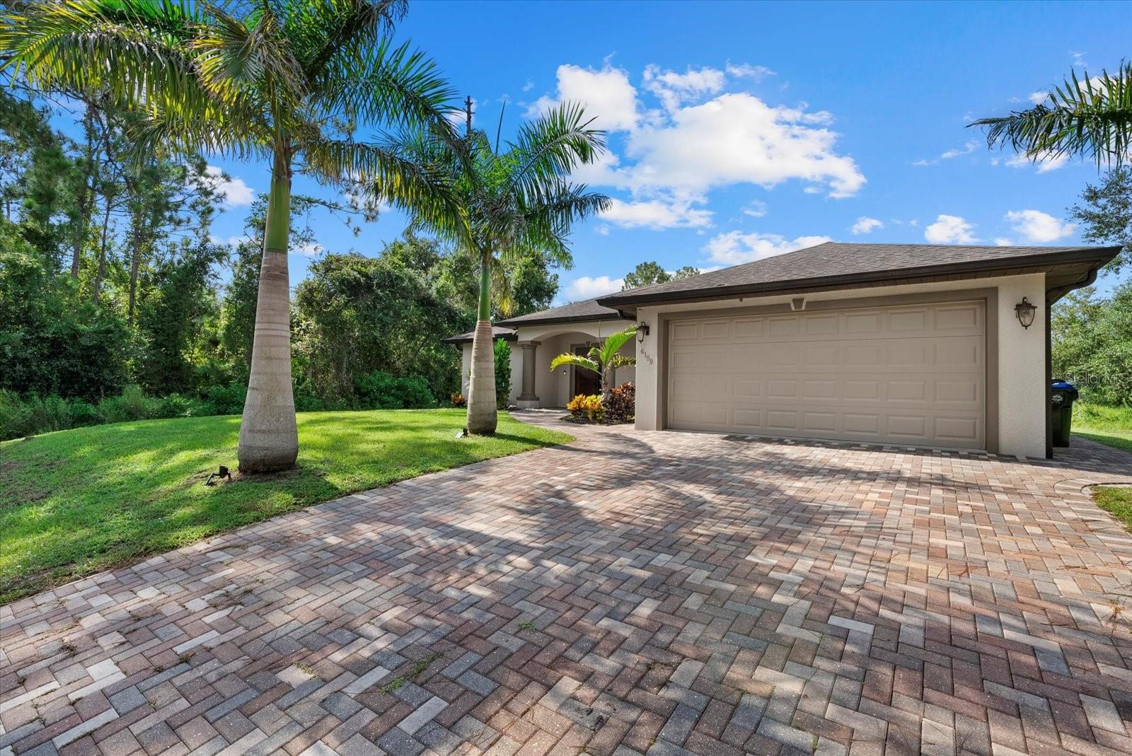 Image 26 of 28 For 6199 Abesaid Avenue