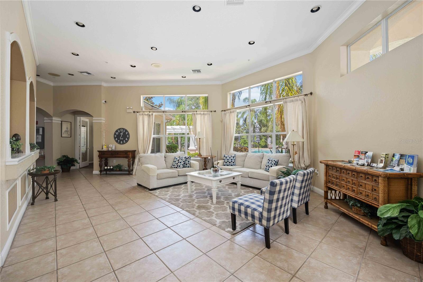 Image 28 of 38 For 5122 Northridge Road 207