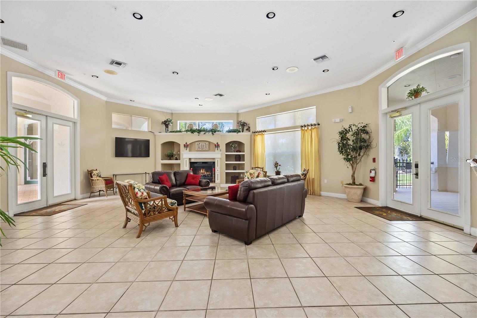 Image 31 of 38 For 5122 Northridge Road 207