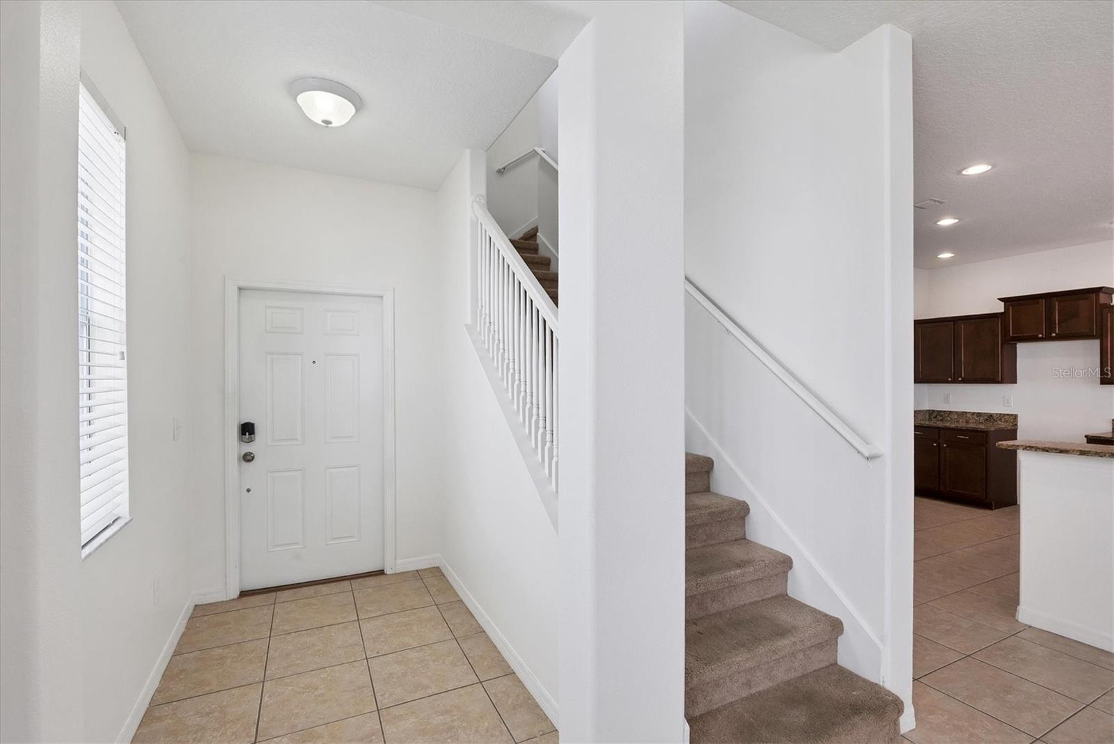 Image 2 of 39 For 910 Seminole Sky Drive