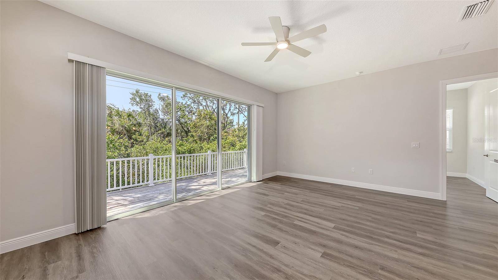 Image 6 of 20 For 2926 River Run Way