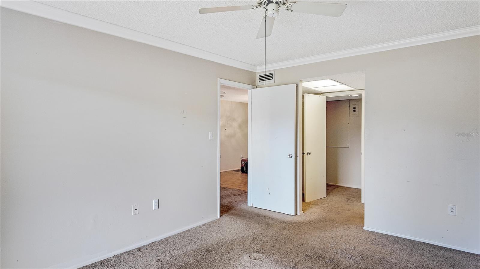 Image 17 of 21 For 4127 Heron Way 111