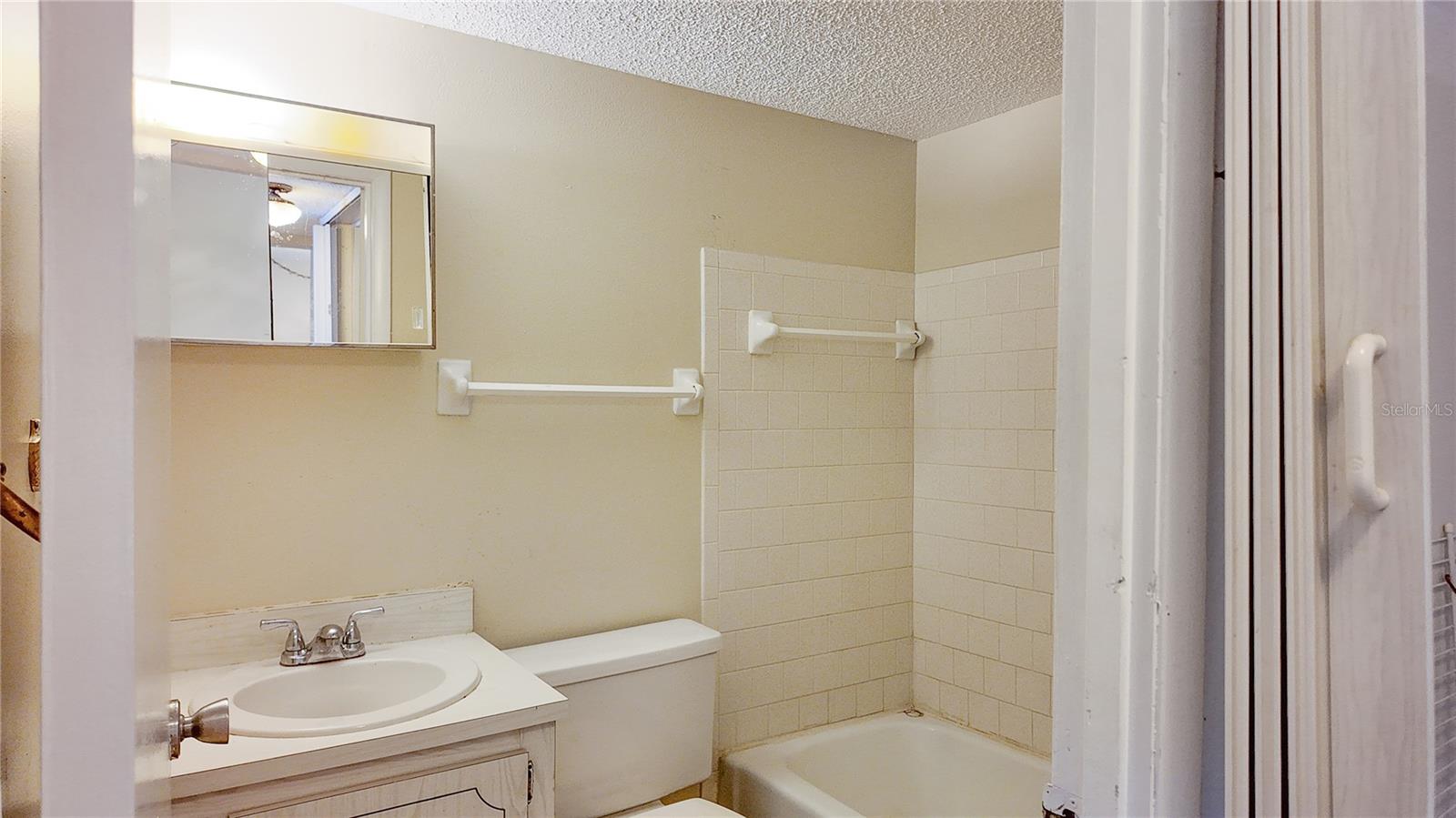 Image 9 of 21 For 4127 Heron Way 111