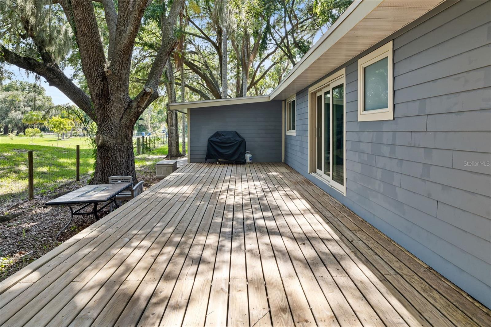 Image 28 of 42 For 14450 Manatee Road