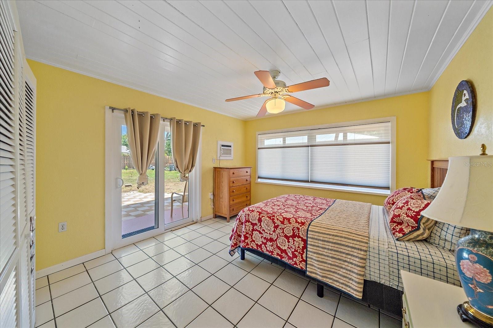 Image 23 of 45 For 4859 Commonwealth Drive