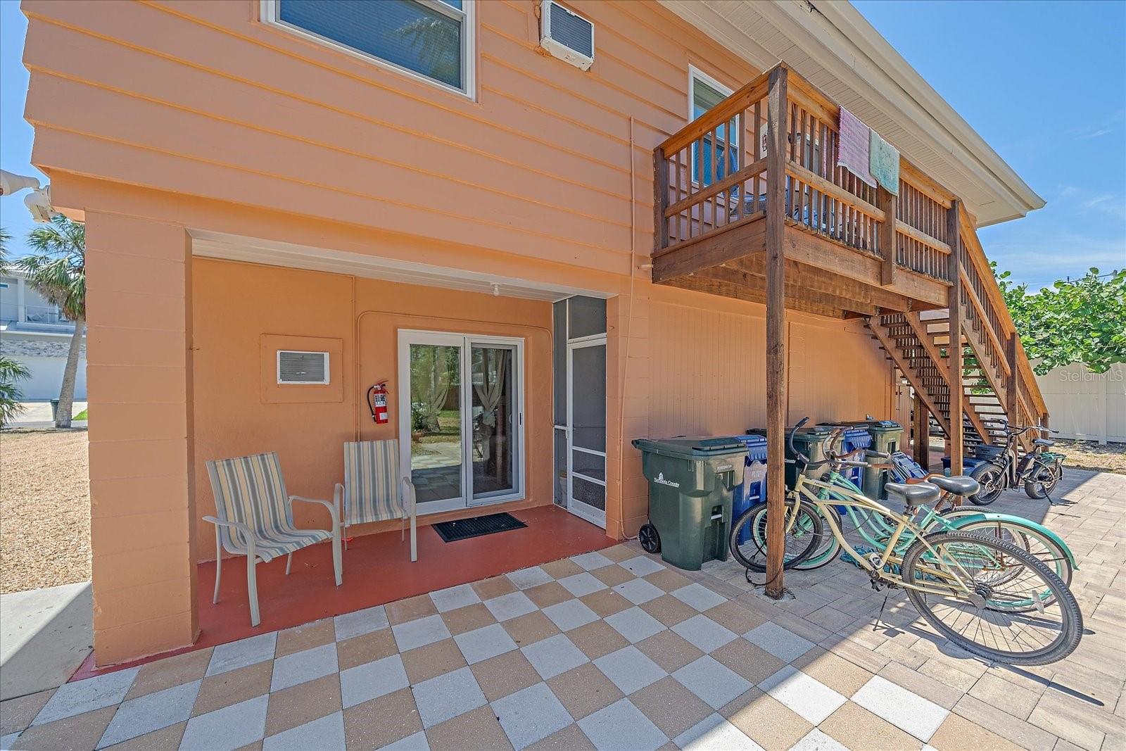 Image 37 of 45 For 4859 Commonwealth Drive