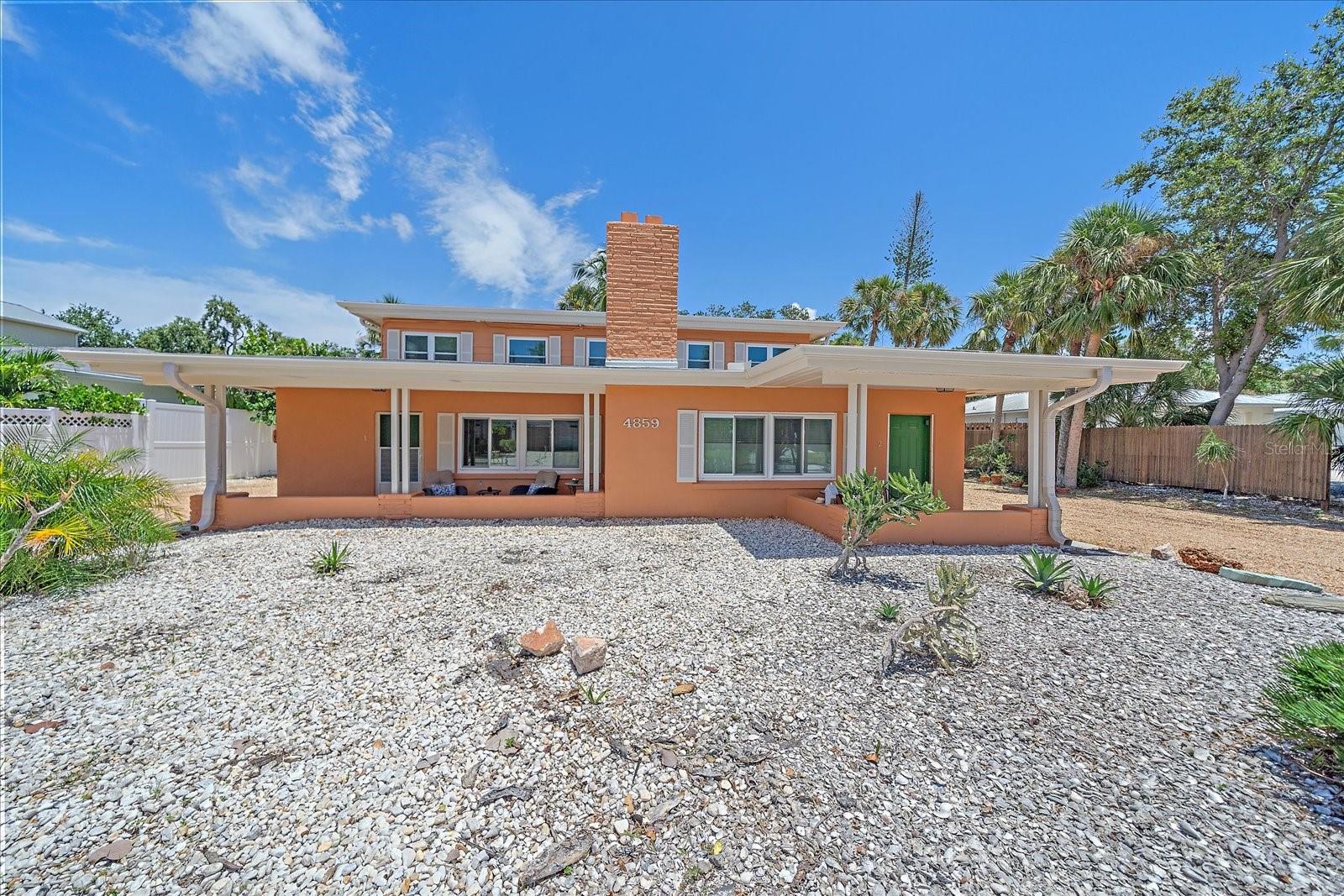 Image 4 of 45 For 4859 Commonwealth Drive