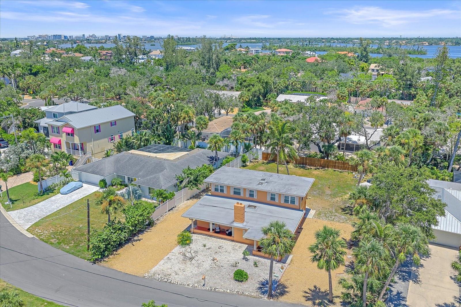 Image 42 of 45 For 4859 Commonwealth Drive