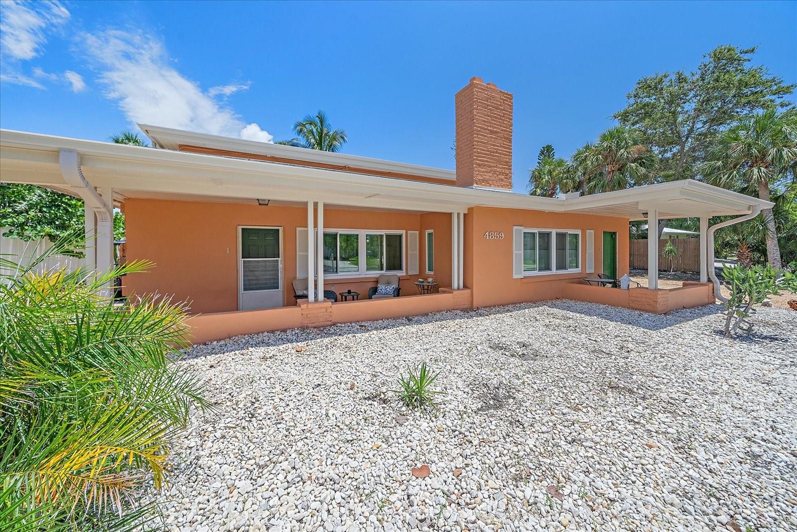 Image 5 of 45 For 4859 Commonwealth Drive