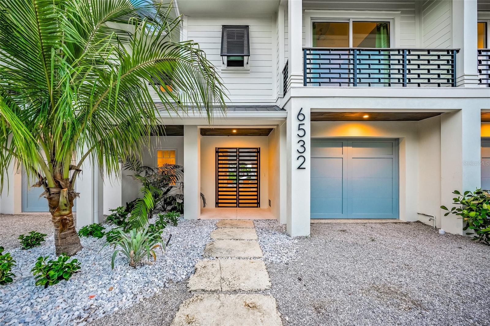 Image 13 of 79 For 6532 Peacock Road