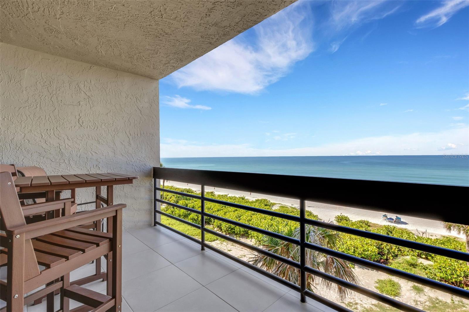 Image 37 of 56 For 1055 Gulf Of Mexico Drive 305