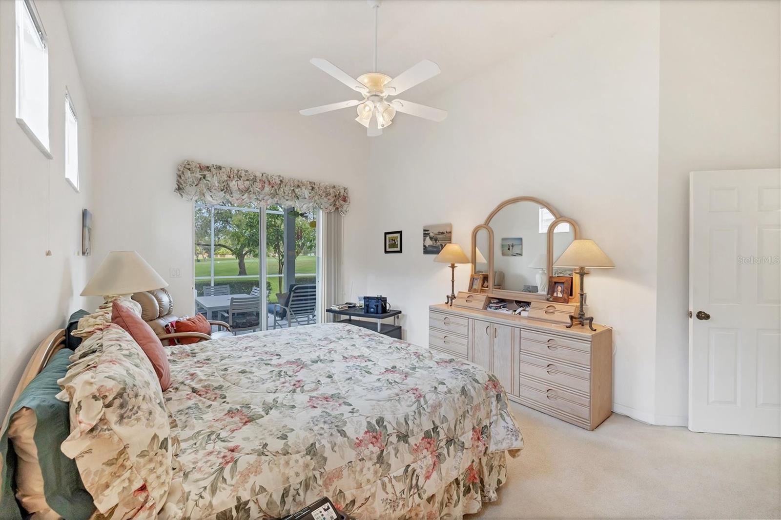 Image 17 of 57 For 4058 Caddie Drive E