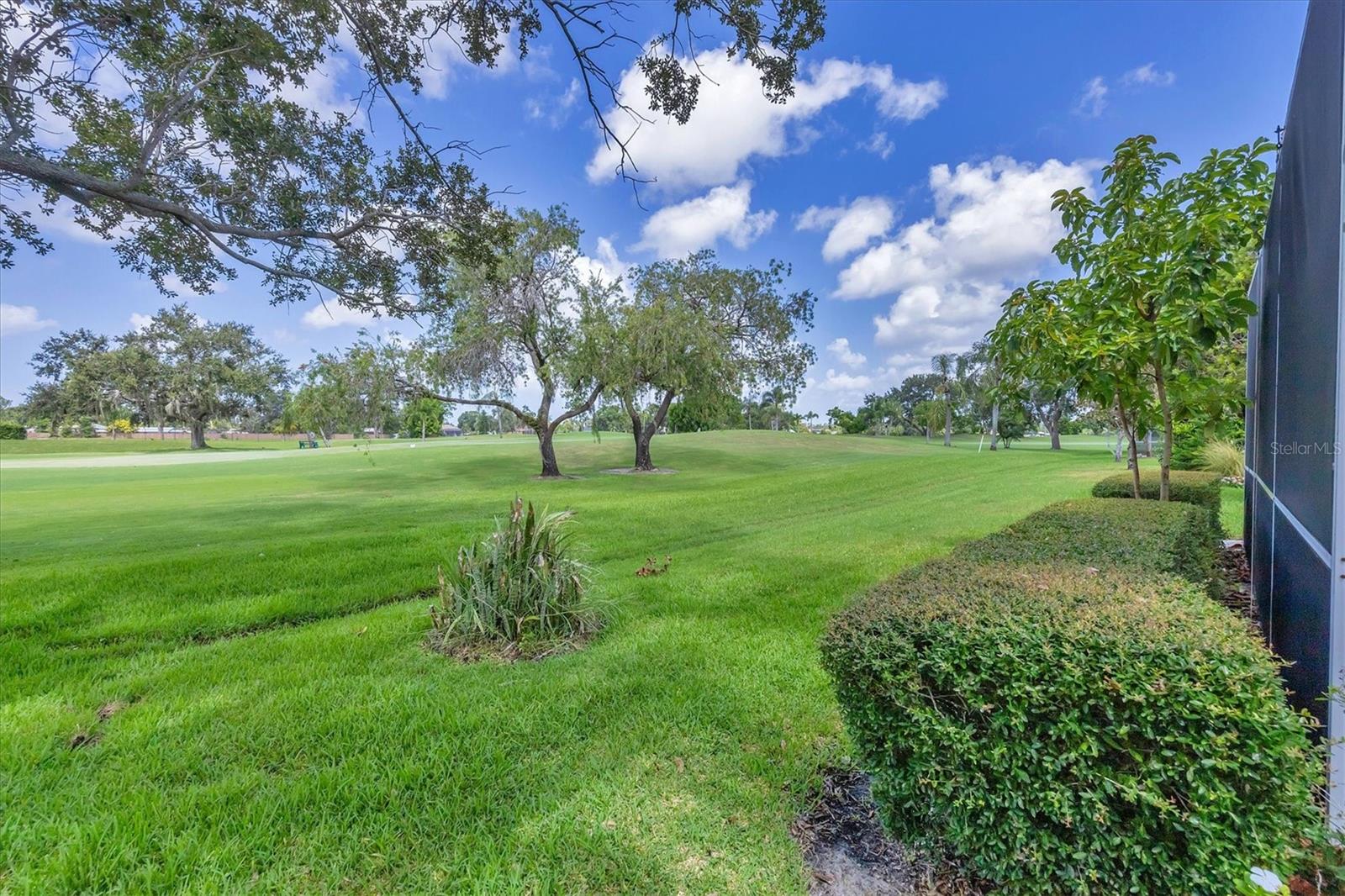 Image 31 of 57 For 4058 Caddie Drive E