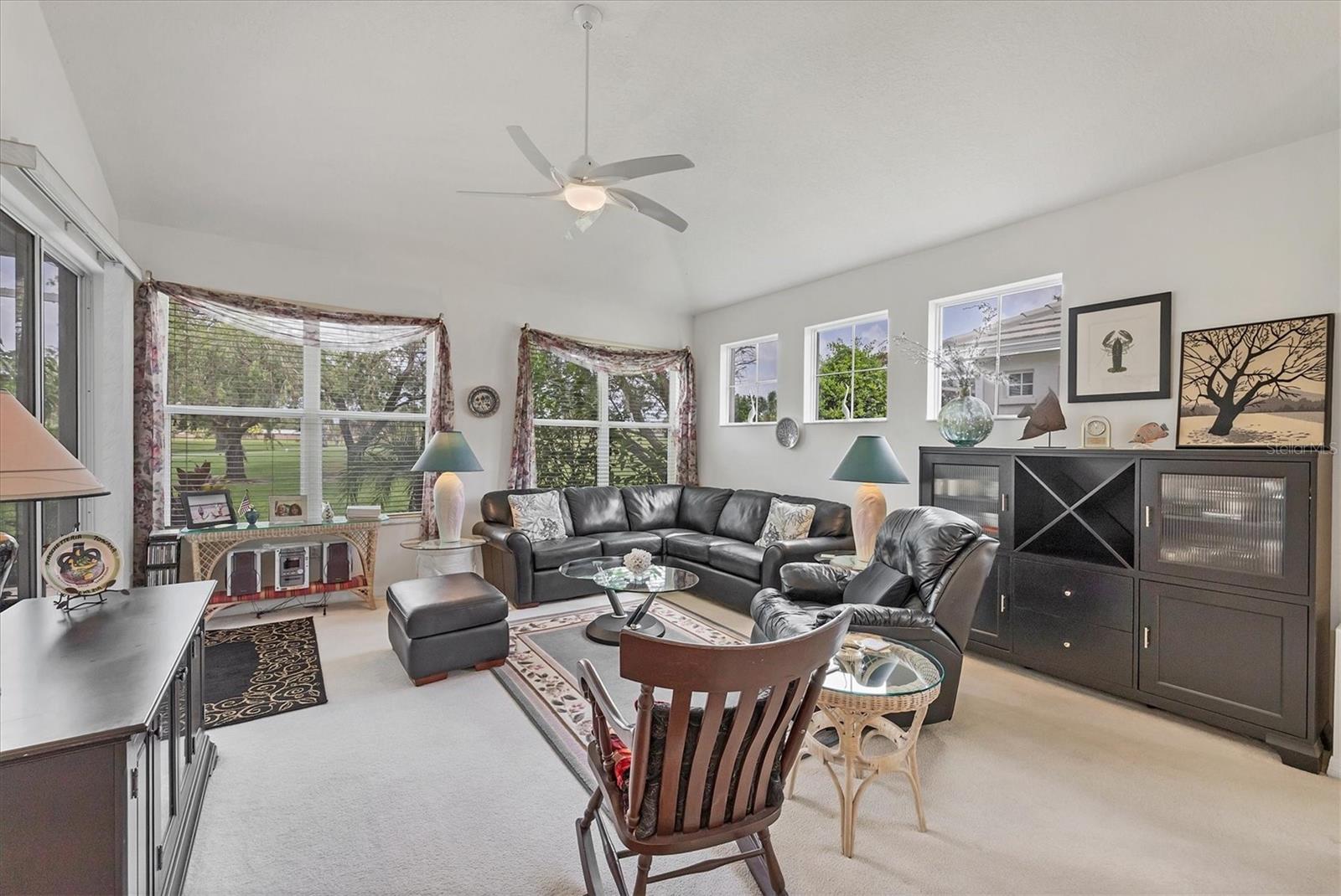 Image 7 of 57 For 4058 Caddie Drive E