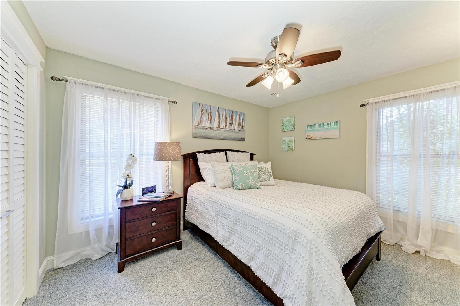 Image 41 of 69 For 8416 Palm Lakes Court