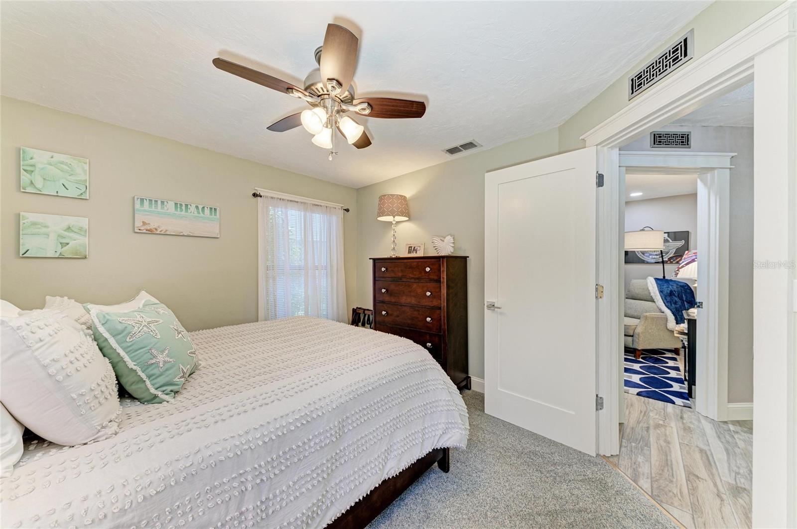 Image 42 of 69 For 8416 Palm Lakes Court