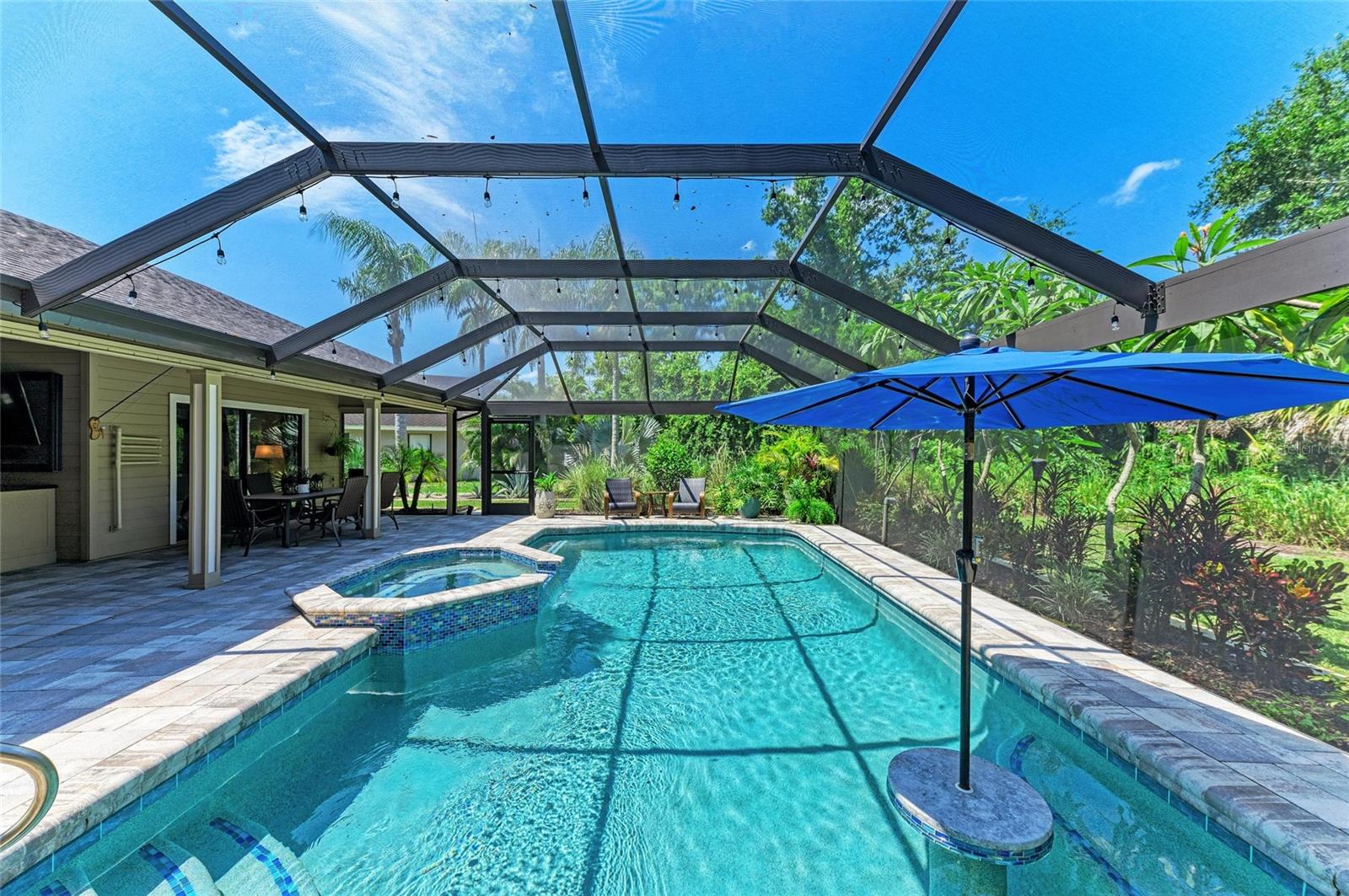 Image 57 of 69 For 8416 Palm Lakes Court