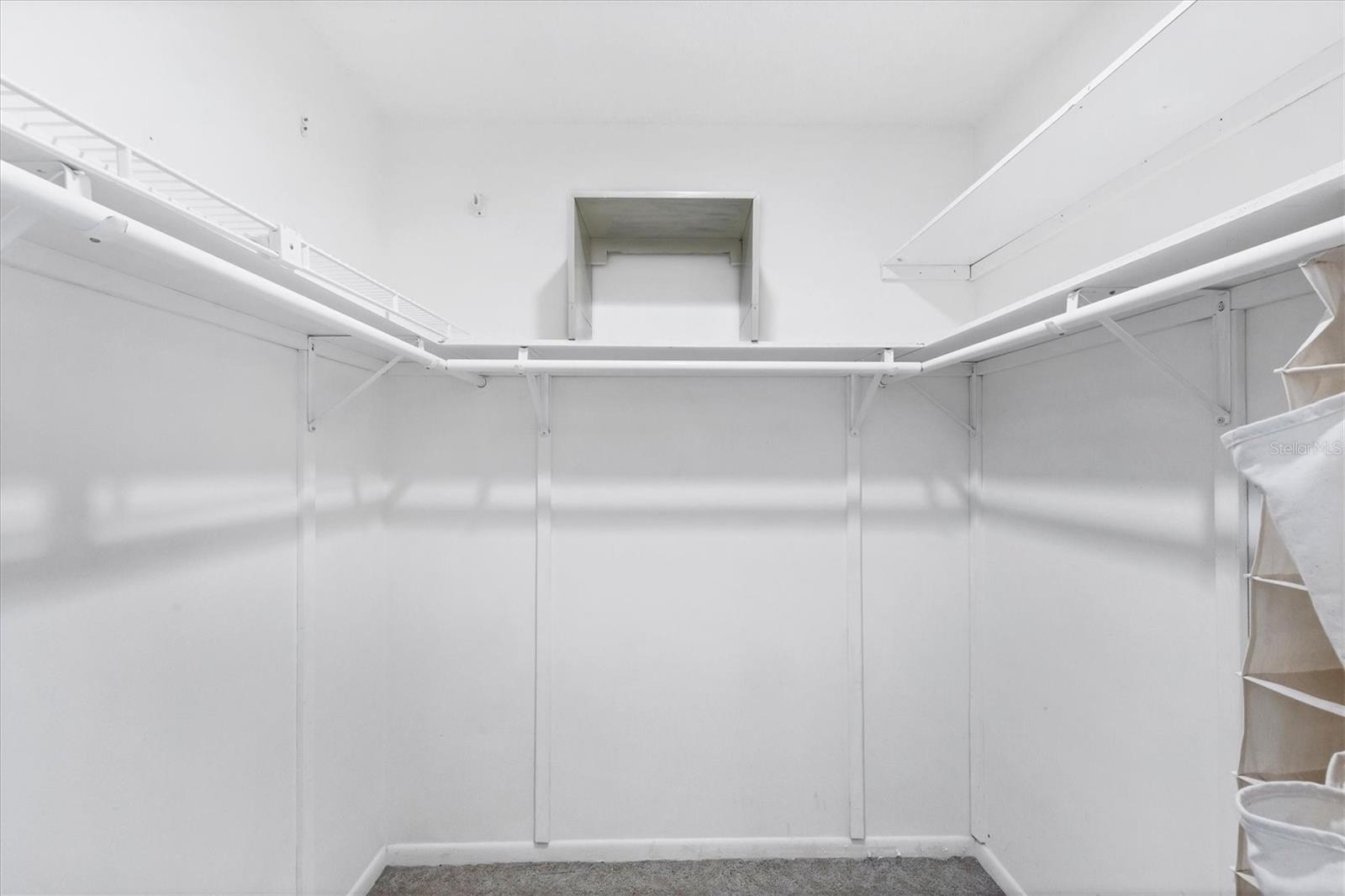 Image 27 of 48 For 3909 Center Gate Circle 5