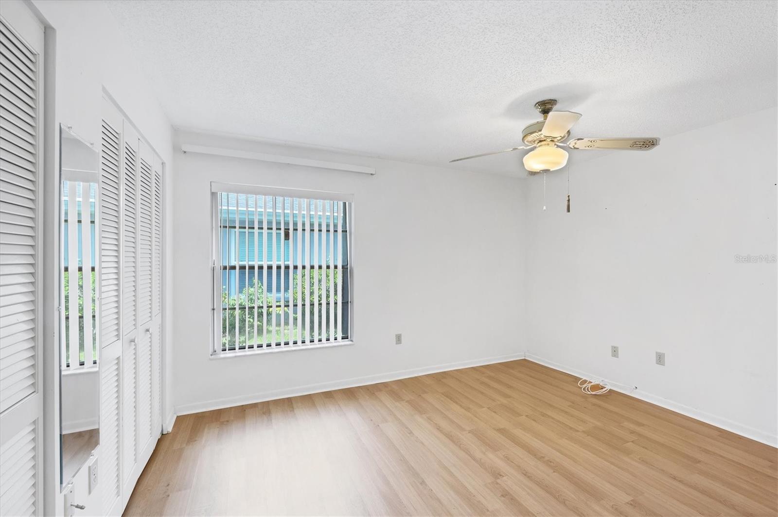 Image 28 of 48 For 3909 Center Gate Circle 5