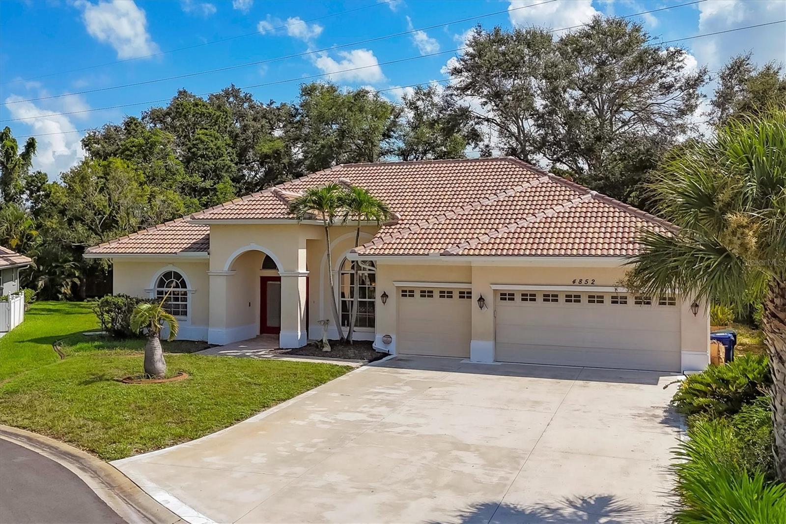 Details for 4852 Jacaranda Heights Drive, VENICE, FL 34293