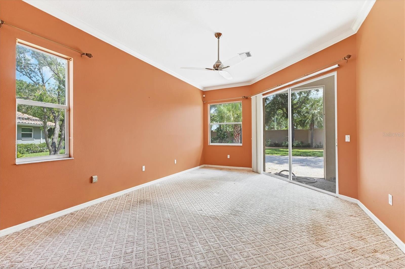 Image 18 of 37 For 4852 Jacaranda Heights Drive