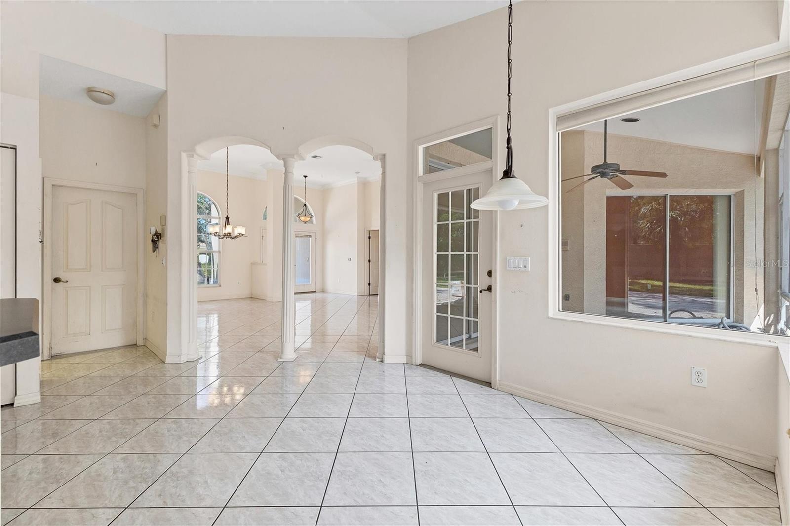 Image 5 of 37 For 4852 Jacaranda Heights Drive