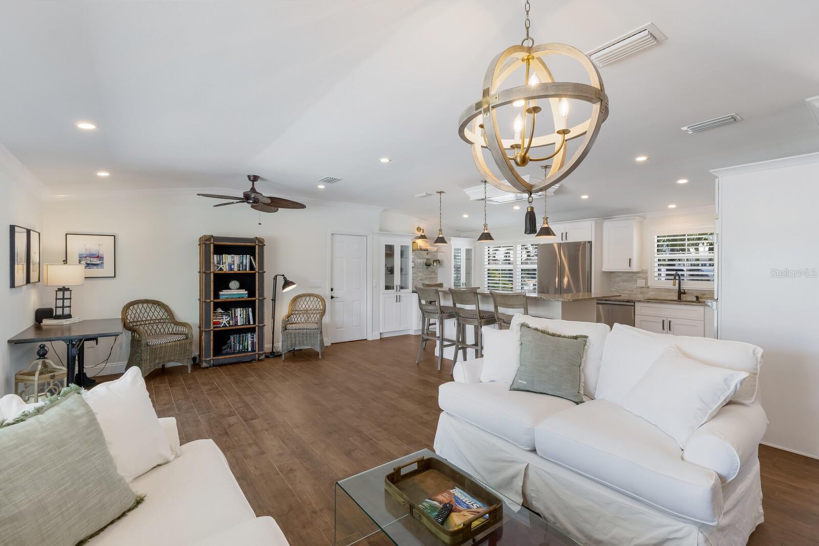 Image 11 of 62 For 519 71st Street