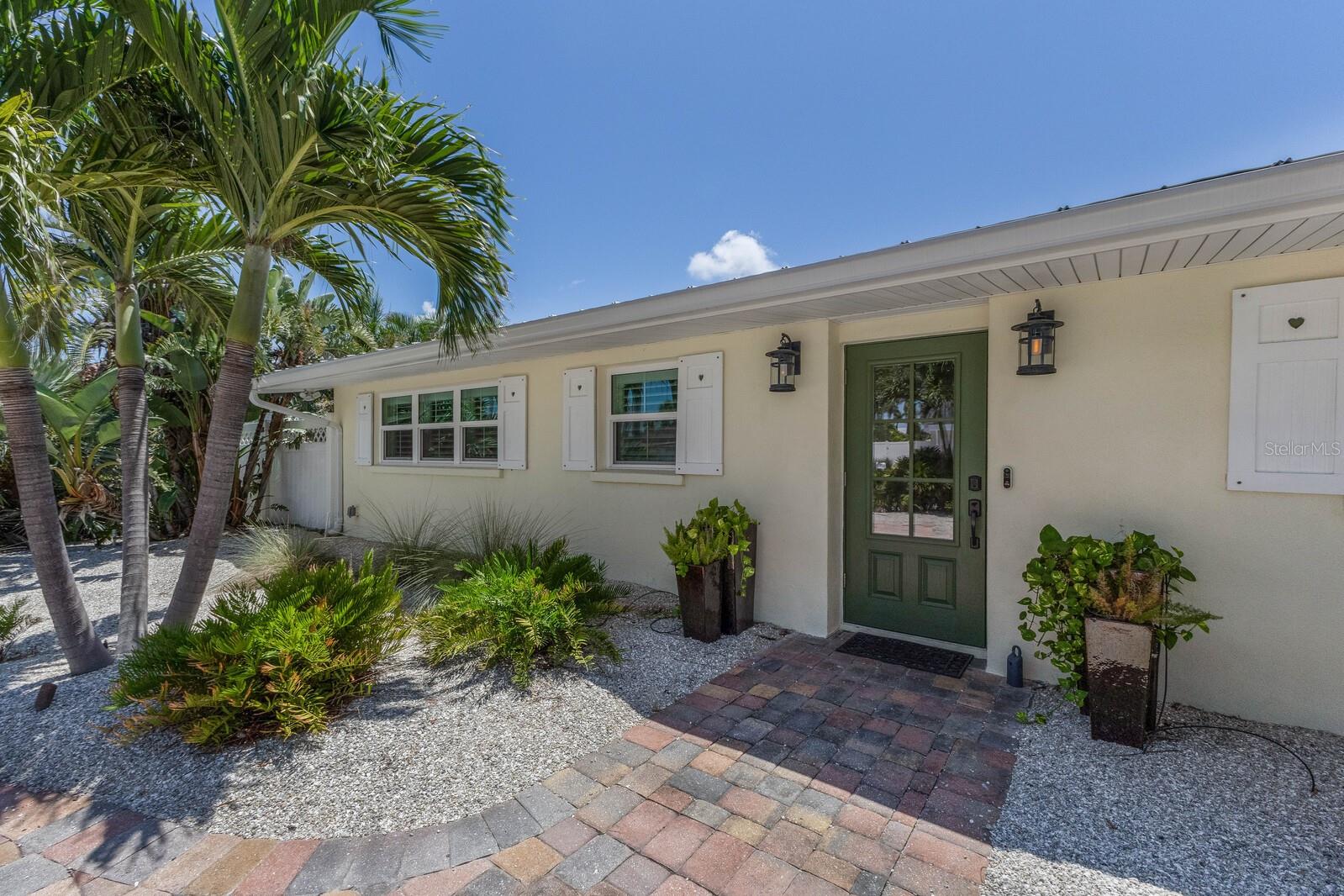 Image 4 of 62 For 519 71st Street