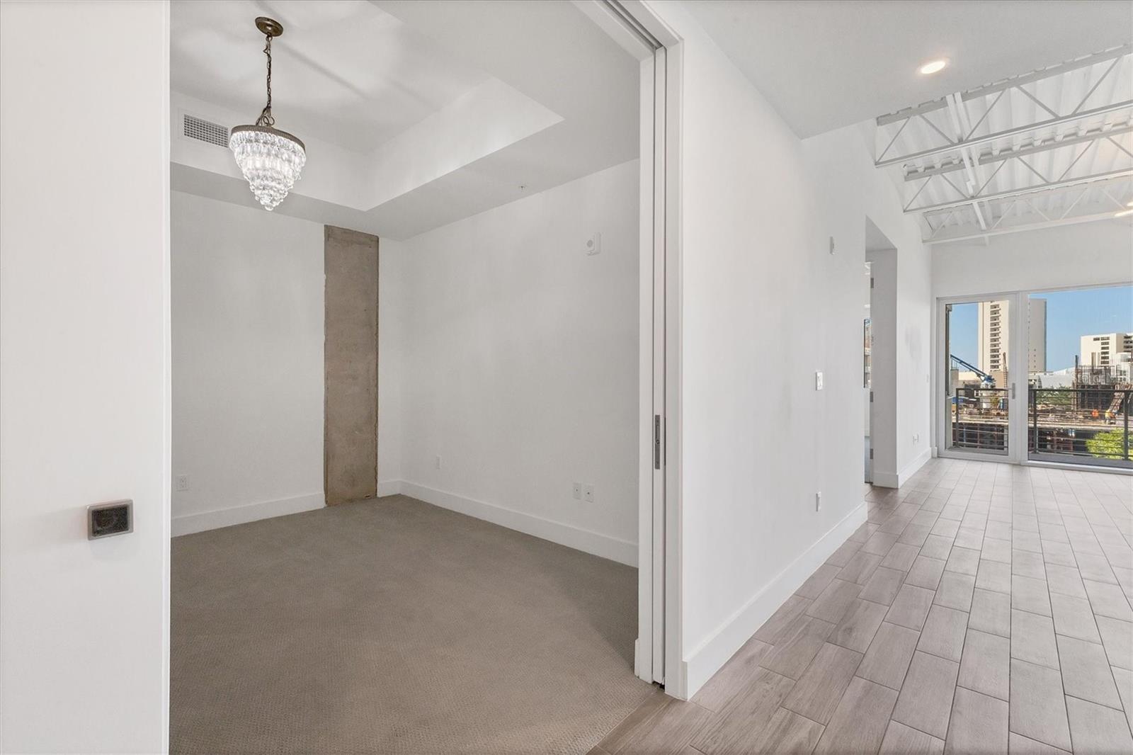 Image 17 of 27 For 332 Cocoanut Avenue 507
