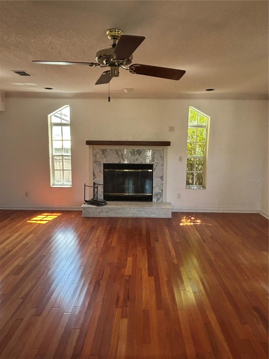 Image 17 of 32 For 4964 44th Avenue N